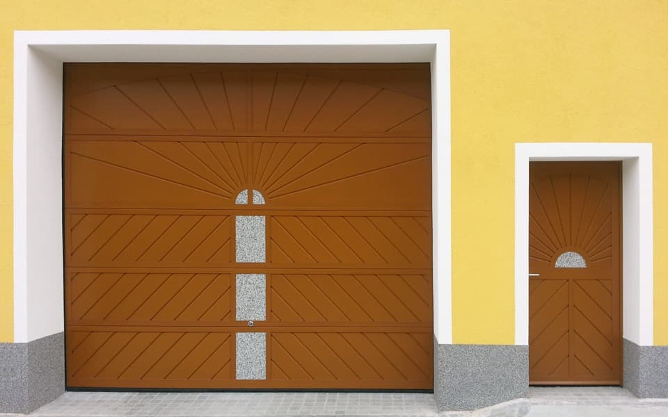 Design-Garagentüren von Lindpointner – Eleganz und Funktionalität